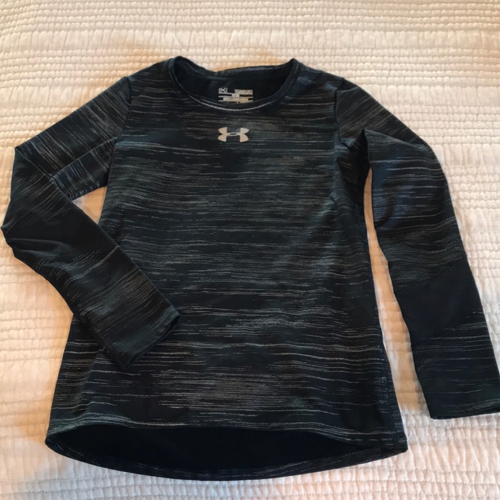 Under Armour cold gear top